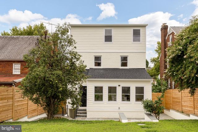 1507 UNDERWOOD ST NW, Washington, DC 20012