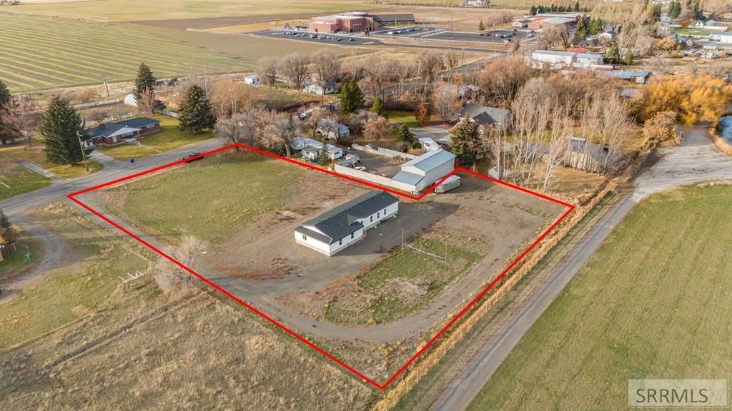 Image 53 of property listing at 2124 N 3000 W, Rexburg, ID 83440