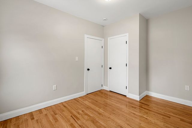 5 Gayland St 2, Boston, MA 02125