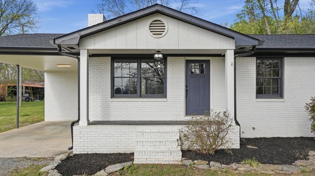 179 Old Huntsville Rd, Fayetteville, TN 37334