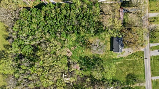 179 Old Huntsville Rd, Fayetteville, TN 37334