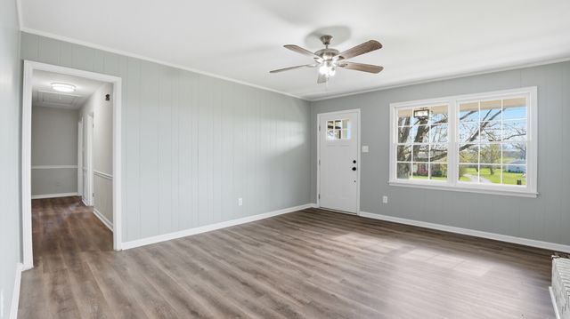 179 Old Huntsville Rd, Fayetteville, TN 37334