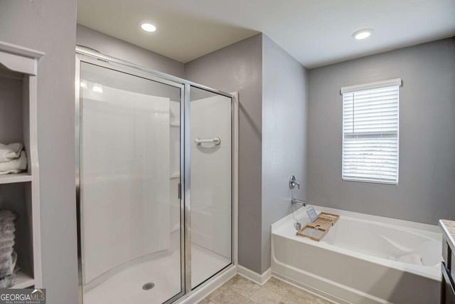 410 Maple Brook Drive, Dawsonville, GA 30534