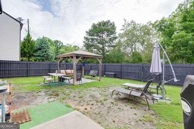 410 Maple Brook Drive, Dawsonville, GA 30534