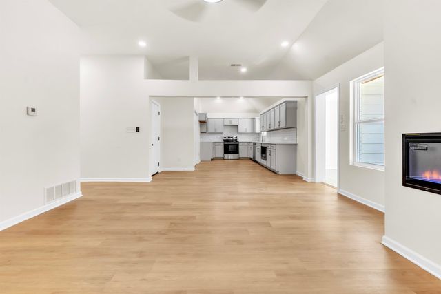 7321 STONINGTON DR, Memphis, TN 38125