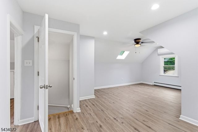 30 Chestnut Ter, Rockaway Boro, NJ 07866
