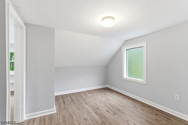 30 Chestnut Ter, Rockaway Boro, NJ 07866