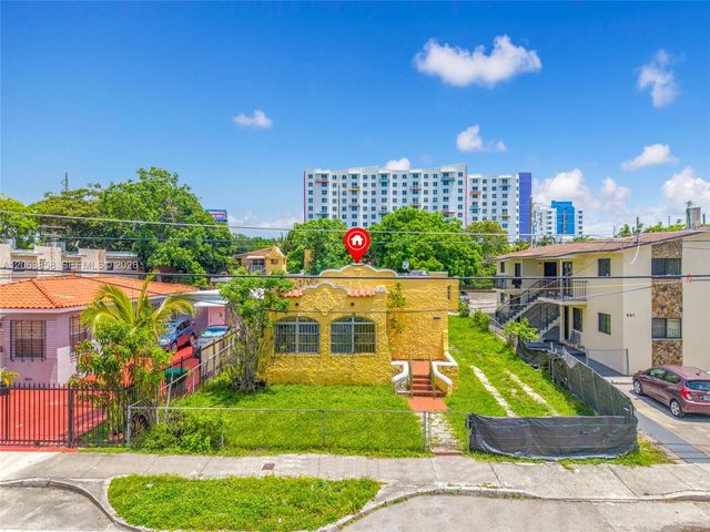 559 NW 34th St, Miami, FL 33127