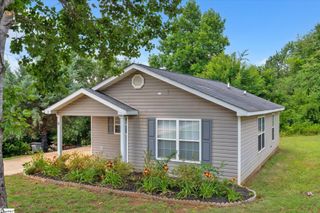 6 Pathway Drive, Greenville, SC 29611