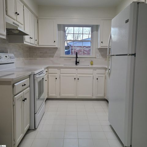 516 Bethel Drive, Mauldin, SC 29642