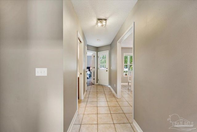 2833 Tunnel Rd, Pace, FL 32571