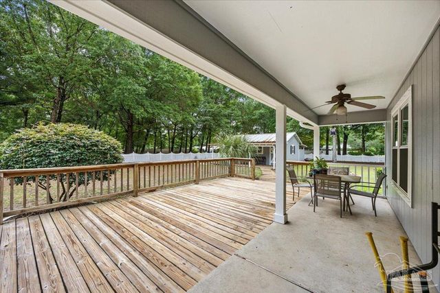 2833 Tunnel Rd, Pace, FL 32571