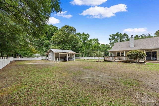2833 Tunnel Rd, Pace, FL 32571