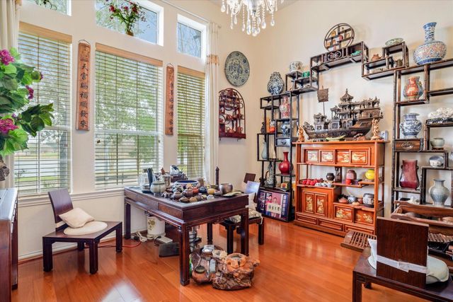 7114 Habersham Avenue, Sugar Land, TX 77479