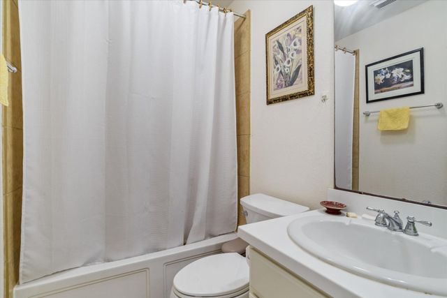 7114 Habersham Avenue, Sugar Land, TX 77479