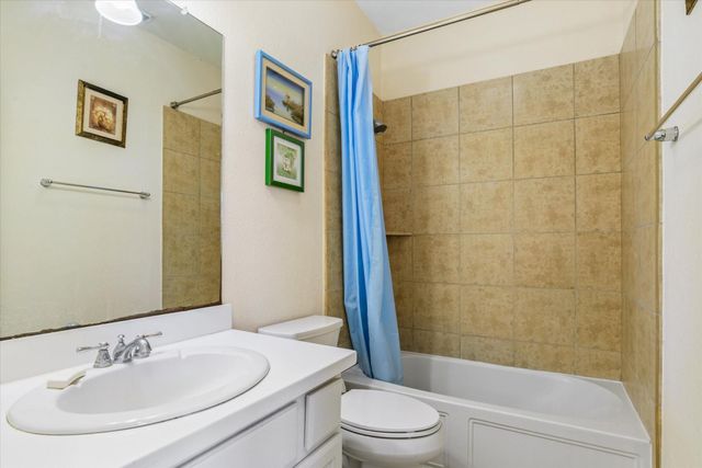 7114 Habersham Avenue, Sugar Land, TX 77479