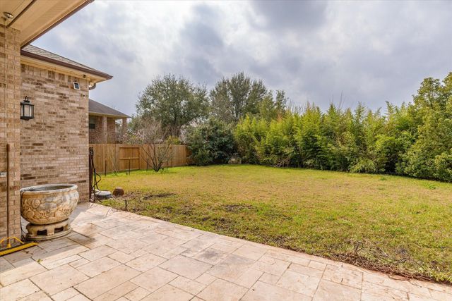 7114 Habersham Avenue, Sugar Land, TX 77479