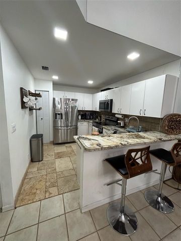 11296 SW 17th Court, Miramar, FL 33025