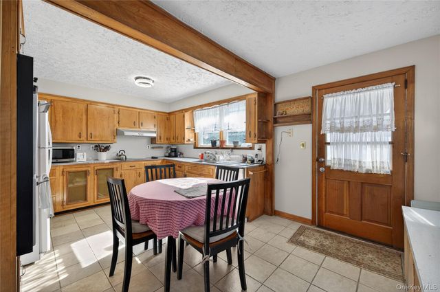 12 South Street, Great Neck, NY 11023