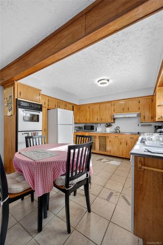 12 South Street, Great Neck, NY 11023