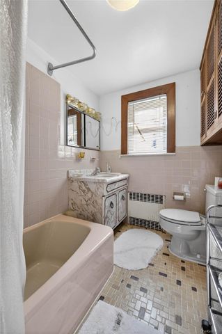 12 South Street, Great Neck, NY 11023