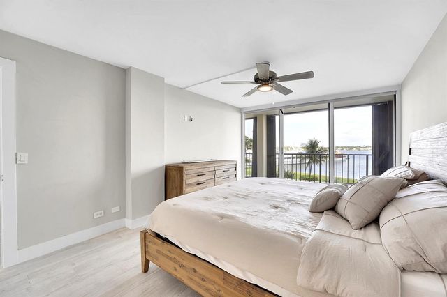 134 Lakeshore Drive 316, North Palm Beach, FL 33408