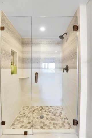 134 Lakeshore Drive 316, North Palm Beach, FL 33408