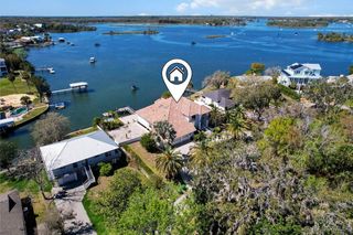 1128 N Circle Drive, Crystal River, FL 34429