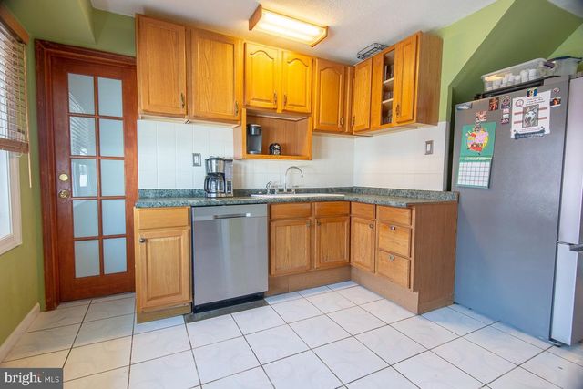 2824 WOODHAVEN RD, Philadelphia, PA 19154