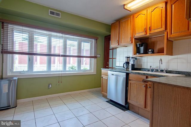 2824 WOODHAVEN RD, Philadelphia, PA 19154