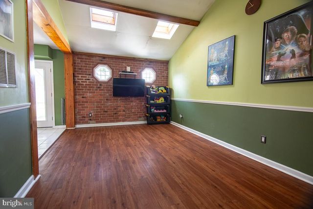 2824 WOODHAVEN RD, Philadelphia, PA 19154