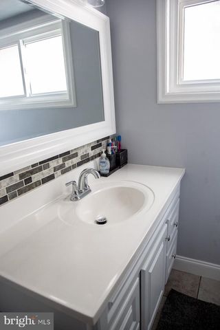 2824 WOODHAVEN RD, Philadelphia, PA 19154