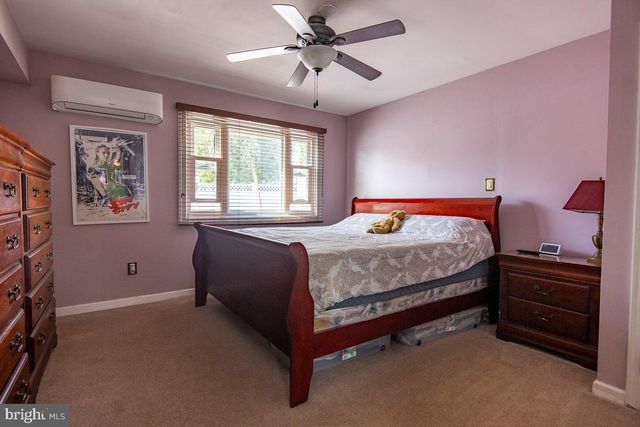 2824 WOODHAVEN RD, Philadelphia, PA 19154