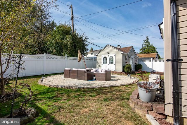 2824 WOODHAVEN RD, Philadelphia, PA 19154