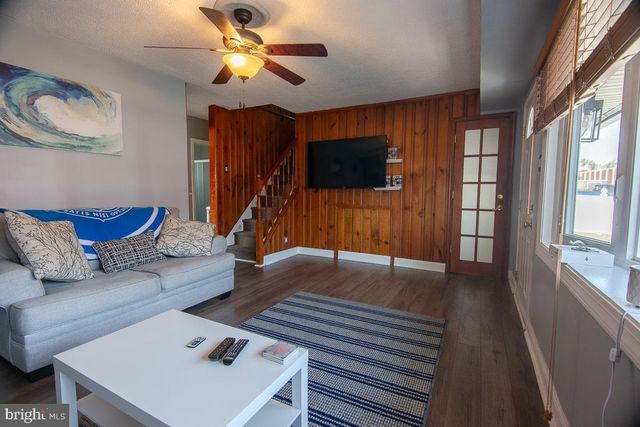 2824 WOODHAVEN RD, Philadelphia, PA 19154