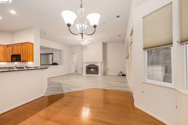 729 RICHARDSON DR, Brentwood, CA 94513