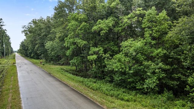 1507 County Road 3011, Dayton, TX 77535