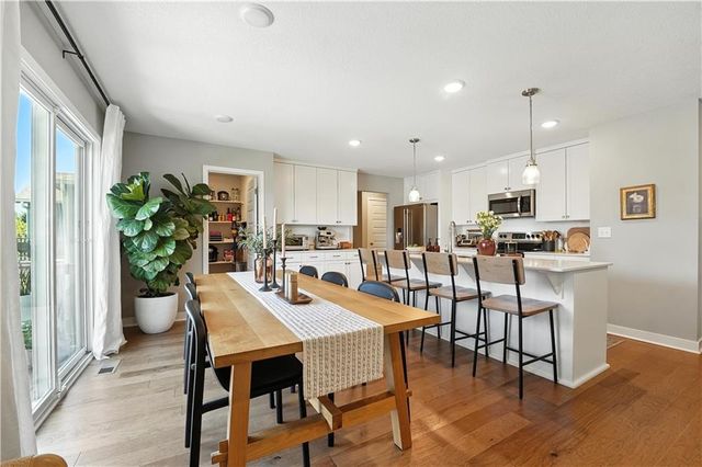 8908 SW 9th Street, Blue Springs, MO 64064