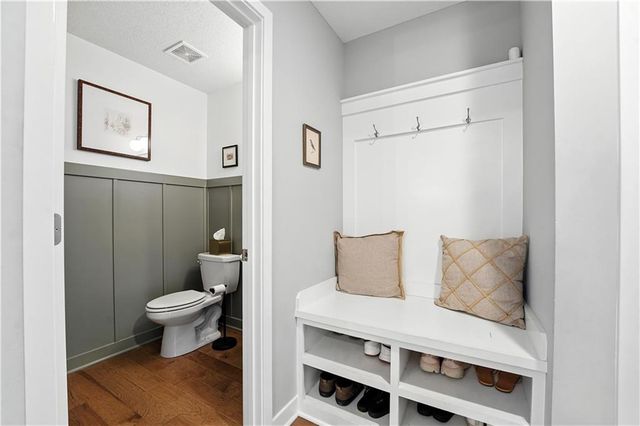 8908 SW 9th Street, Blue Springs, MO 64064