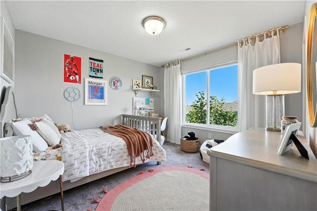 8908 SW 9th Street, Blue Springs, MO 64064