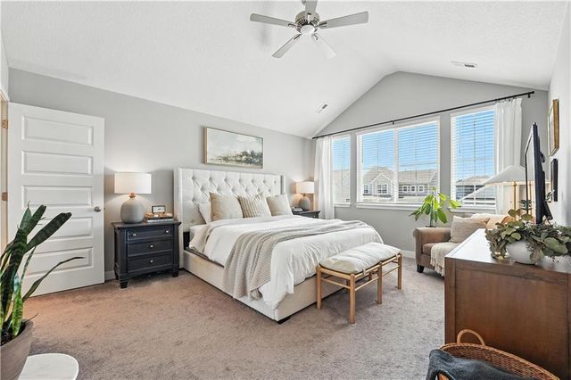 8908 SW 9th Street, Blue Springs, MO 64064