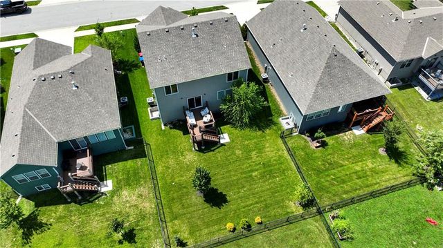 8908 SW 9th Street, Blue Springs, MO 64064