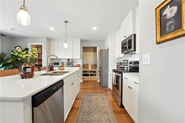 8908 SW 9th Street, Blue Springs, MO 64064