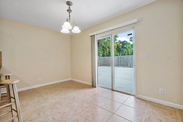 5592 1st Road, Lake Worth, FL 33467