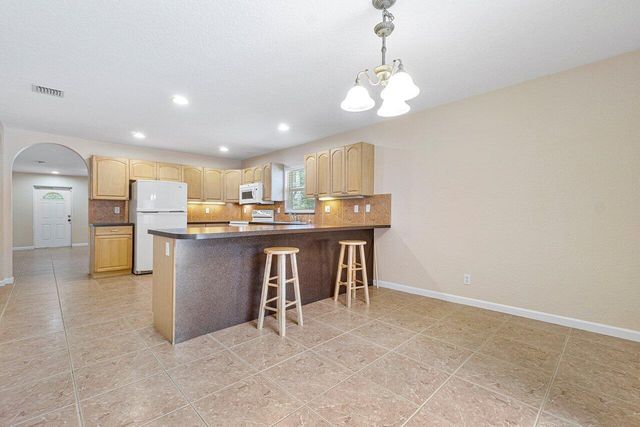 5592 1st Road, Lake Worth, FL 33467