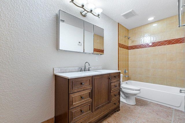 5592 1st Road, Lake Worth, FL 33467
