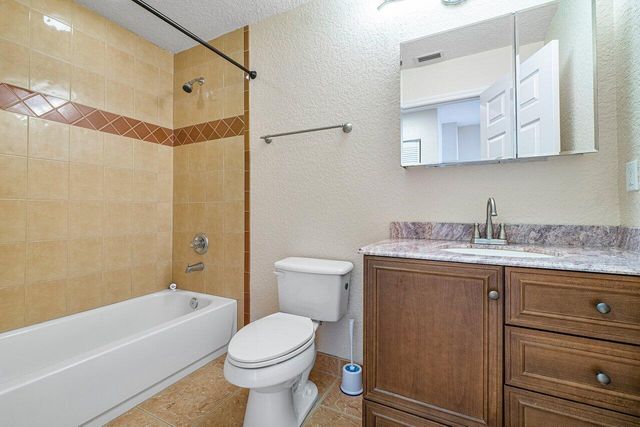 5592 1st Road, Lake Worth, FL 33467