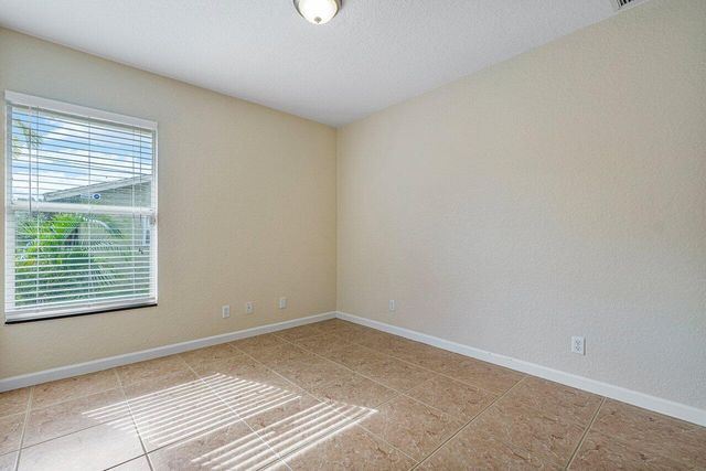 5592 1st Road, Lake Worth, FL 33467
