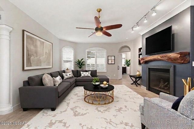 38200 S Stone Ridge Court, Tucson, AZ 85739
