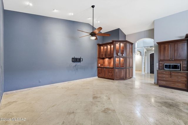 38200 S Stone Ridge Court, Tucson, AZ 85739